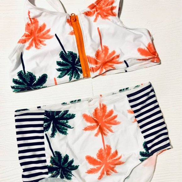 Ladies Amazon Swim Size large - Picture 2 of 2